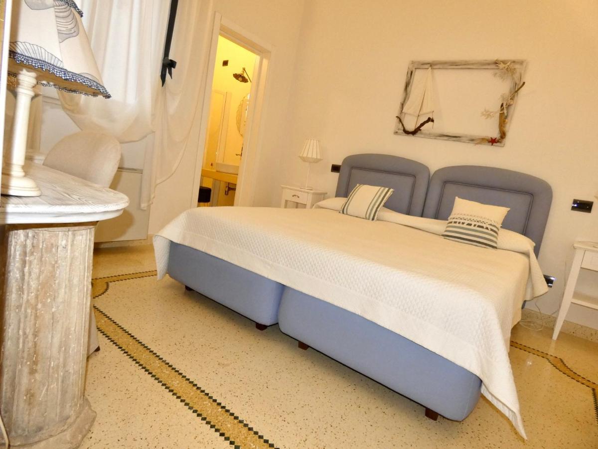Palazzo Casto Relais Hotel Taviano  Eksteriør billede