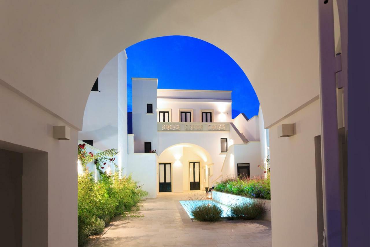 Palazzo Casto Relais Hotel Taviano  Eksteriør billede